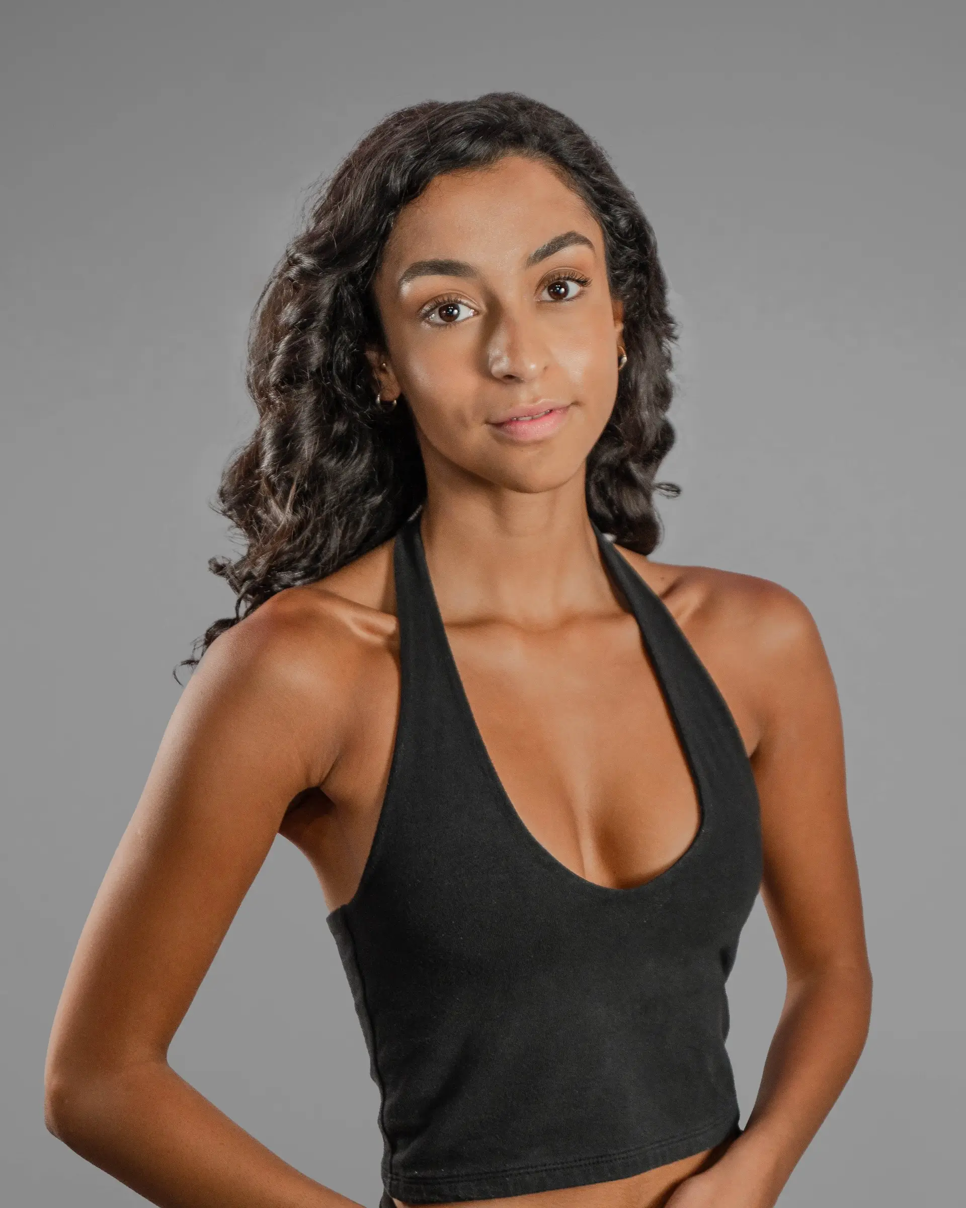 Layza Venancio Mirhadi